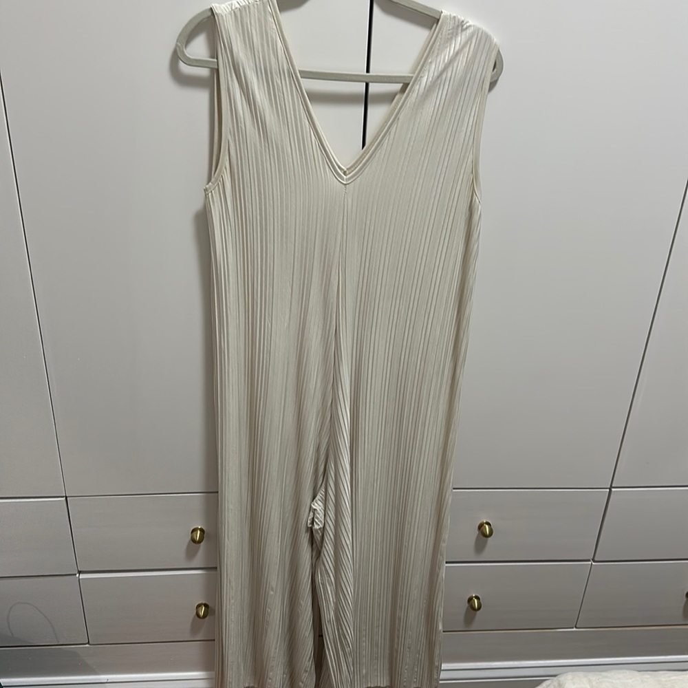 Nothing Fits But Pleated Jumpsuit One Size